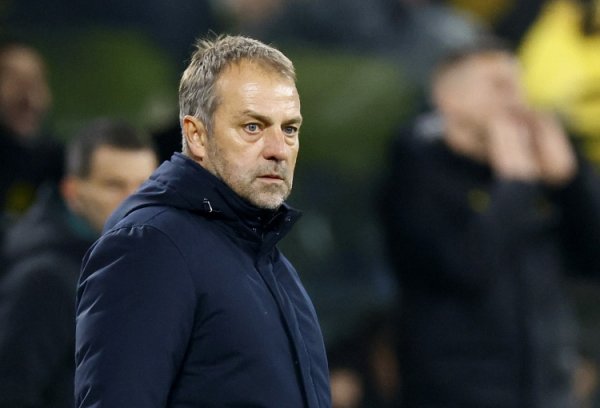 弗里克：在莱万这个年龄没有人能像他这样保持竞技状态  ，也许