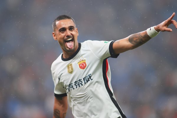 媒体人谈中超争冠队被阻击：看来反赌扫黑还是有用，得继续