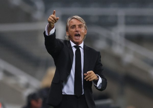 迪马济奥：尤文正在和斯帕莱蒂谈薪资和项目计划，曼奇尼是B计划