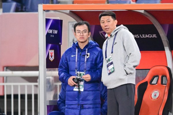 鲁媒：韩鹏带队征战全运会后，泰山队在策略  上不会进行大幅度