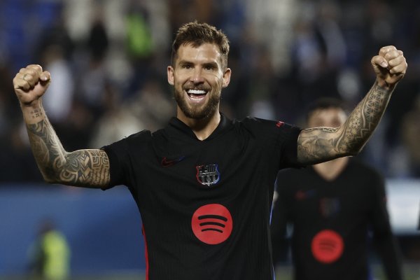 前球员：伊尼戈对这支巴萨至关重要，如果给他两年合同就不会离开