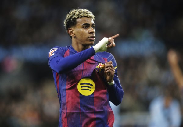 治疗耻骨伤！每体：亚马尔接受巴萨安排的射频治疗，将休息7-10天